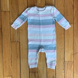Baby Gap knit one-piece romper. 6-12 months. Pink and gray.